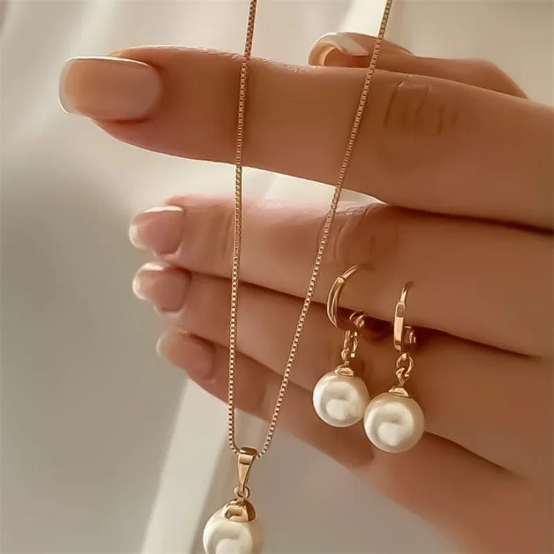 3Pcs Round Pearl Jewelry Set Of Earring Pendant Necklace For Women Exquisite Fashion Rhinestone Double Wedding Jewelry Set Gift