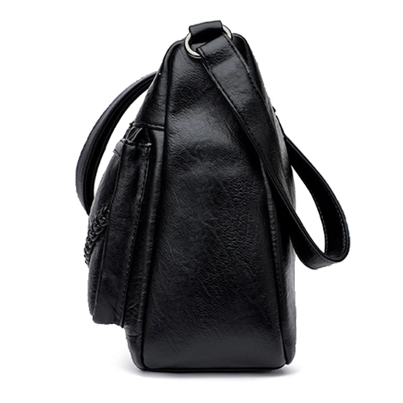Neutral style shoulder bag for men and women. Mother bag with braided decoration. Suitable for traveling and outings.