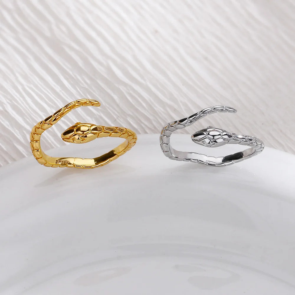 Small Snake Rings For Women Retro Open Adjustable Statement Animal Finger Ring Gold Color Fashion Jewelry Party Gifts KDR024