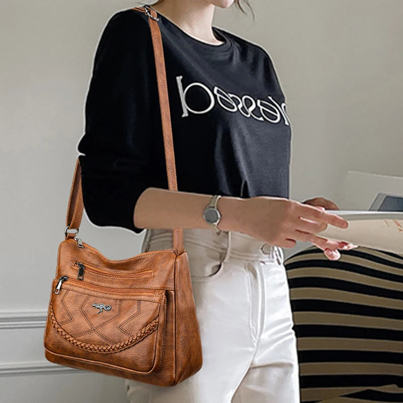 Neutral style shoulder bag for men and women. Mother bag with braided decoration. Suitable for traveling and outings.